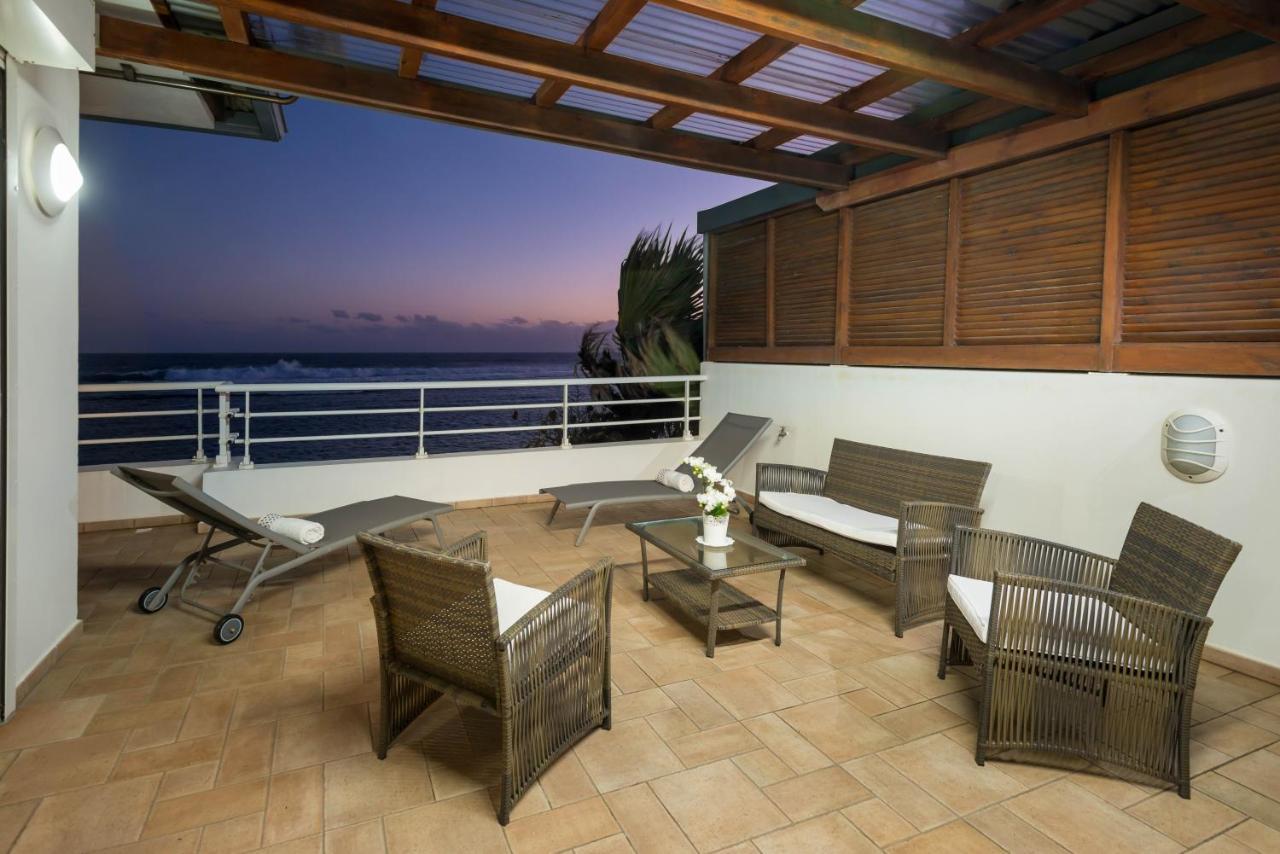 T2D Lagon Austral "Terrasse Du Lagon" Saint Pierre Extérieur photo